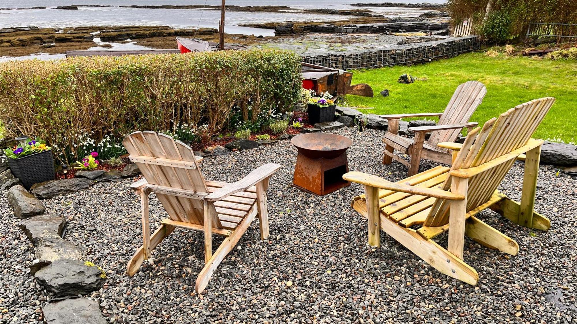 Breakish Carnmhor, Isle Of Skye - Stunning 242 Year Old Cottage On Its Own Sea Shore! מראה חיצוני תמונה