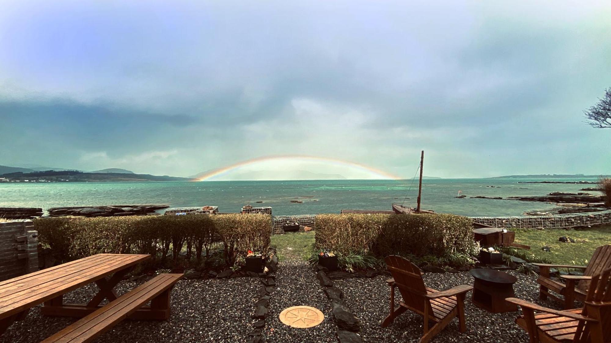 Breakish Carnmhor, Isle Of Skye - Stunning 242 Year Old Cottage On Its Own Sea Shore! מראה חיצוני תמונה