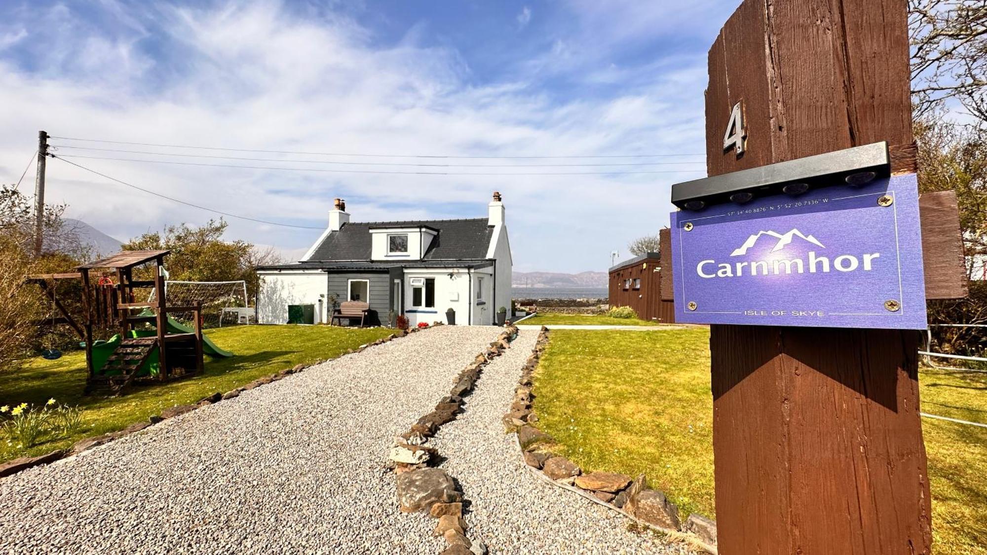 Breakish Carnmhor, Isle Of Skye - Stunning 242 Year Old Cottage On Its Own Sea Shore! מראה חיצוני תמונה
